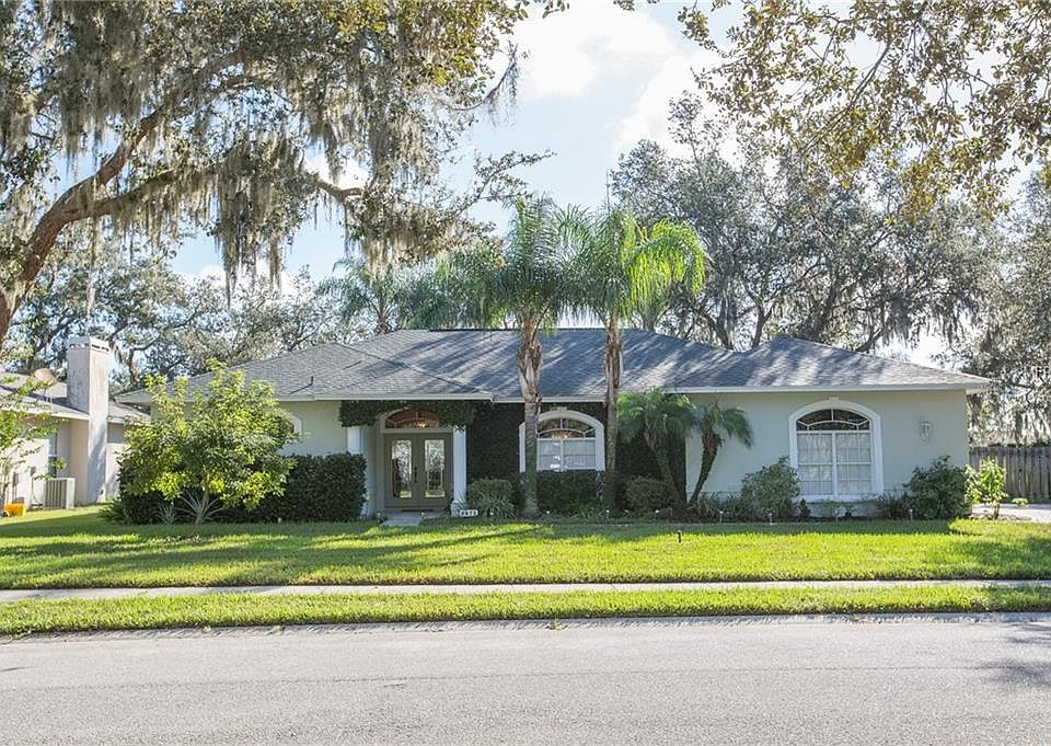 1st image of 8075 Darlington Cir