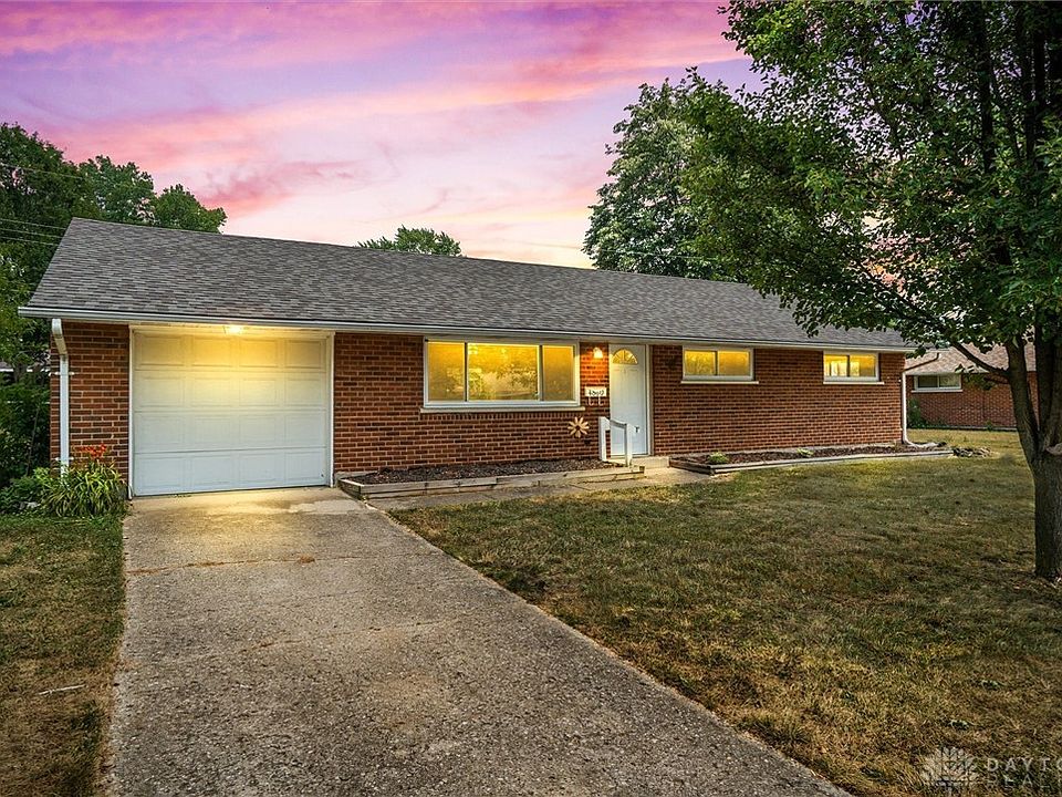 1st image of 4860 Rexwood Dr