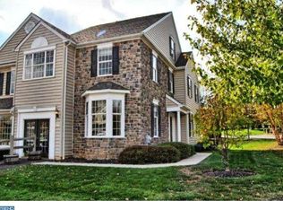 317 Oxford Ln, Chalfont, PA 18914