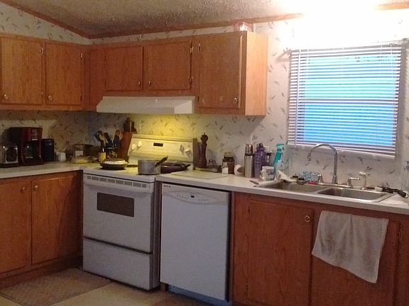 Eat in Kitchen with Dshwsr