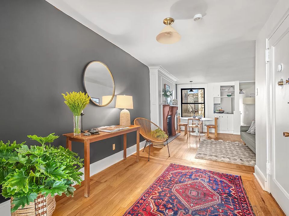 1st image of 311 E 10th St APT 4A