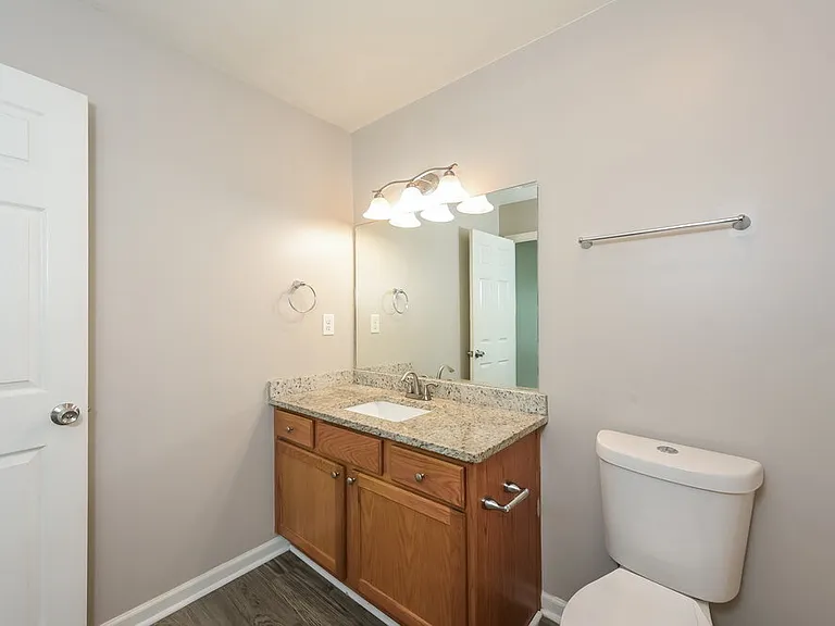 122 Village Pkwy — Photo 11