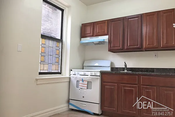 Rented by Ideal Properties Group | media 11