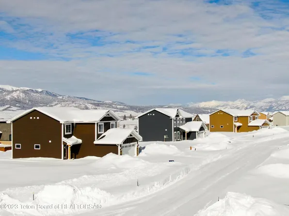 98-154 206 Caribou Peak Loop, Etna, WY 83118