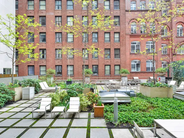 99 John Street image 16 of 19