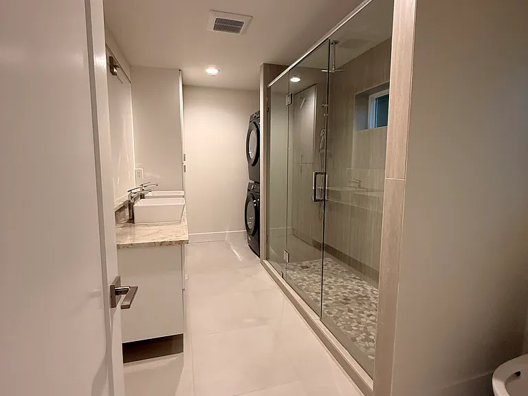 20214 NE 18th Pl — Photo 22
