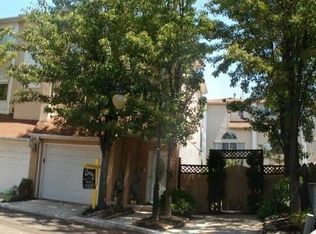 89 Sandywood Ln, Staten Island, NY 10309