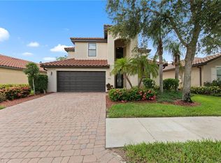 9416 River Otter DR, FORT MYERS, FL 33912
