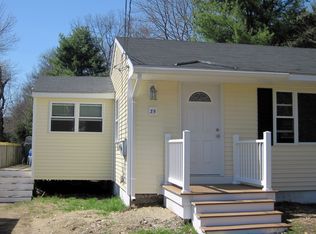 35 Dracut Rd, Hudson, NH 03051