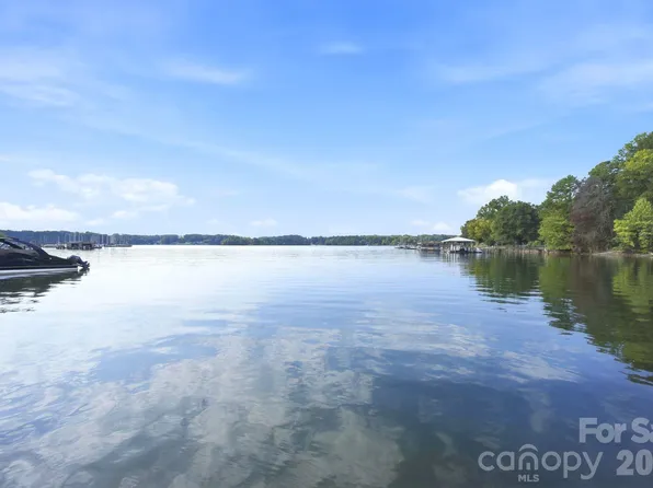 8252 Mallard Rd, Denver, NC 28037