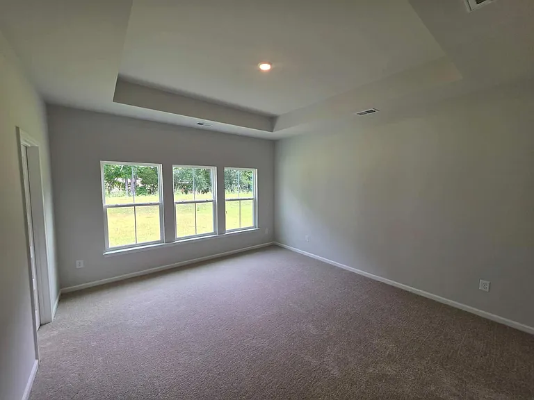 327 Kindred Spirits Dr — Photo 13