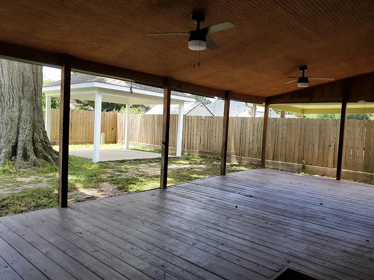 8302 Garden Parks Dr — Photo 12