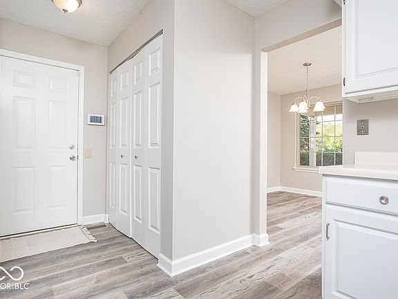 5th image of 7650 Micawber Ct