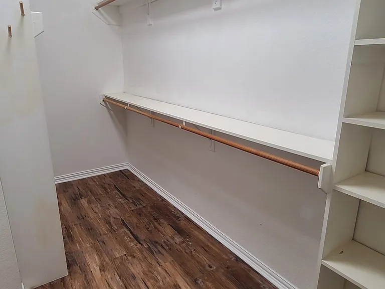 505 Jessie St — Photo 14