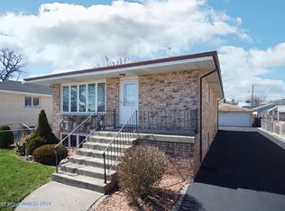 8532 S 78th Ave, Bridgeview, IL 60455