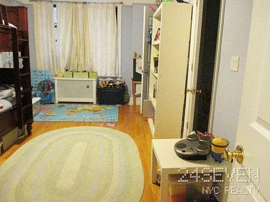 Rented by 24 7 NYC Realty Inc. | media 28