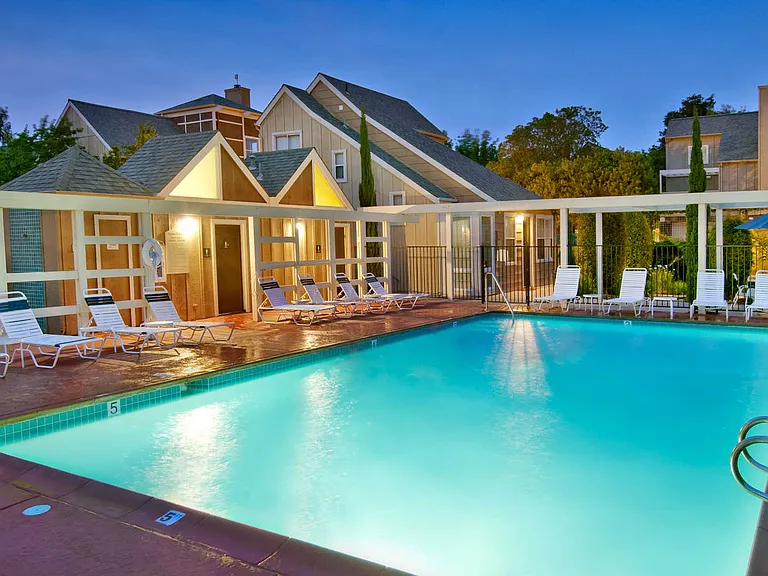 Heated Swimming Pool