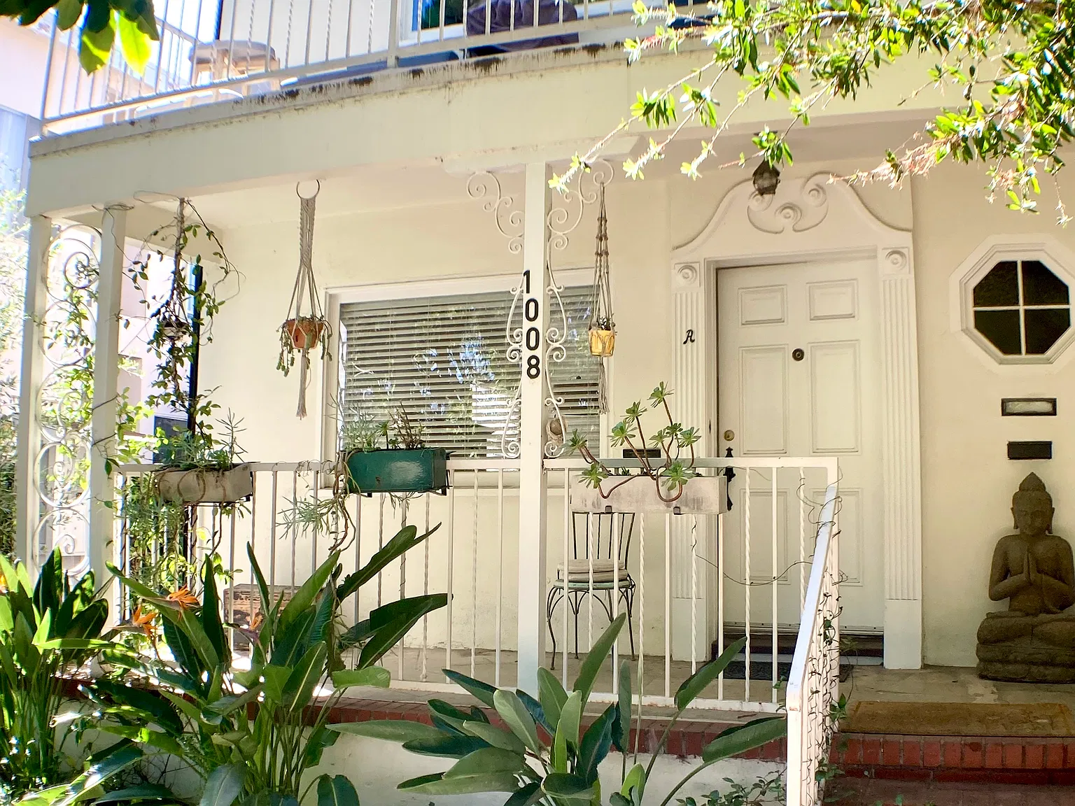2 bed, 1200 sqft, $3,790 — Photo 3