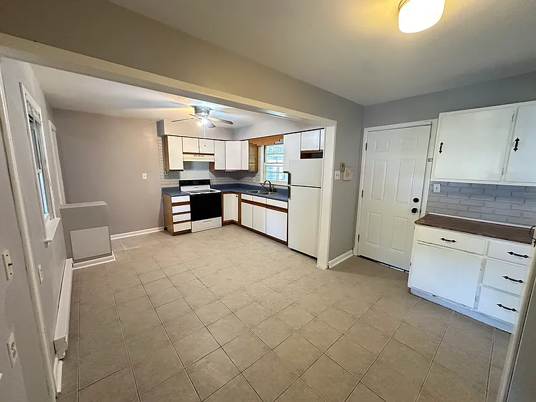 14 W Sherry Dr — Photo 20