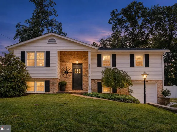 261 Magothy Bridge Rd, Pasadena, MD 21122