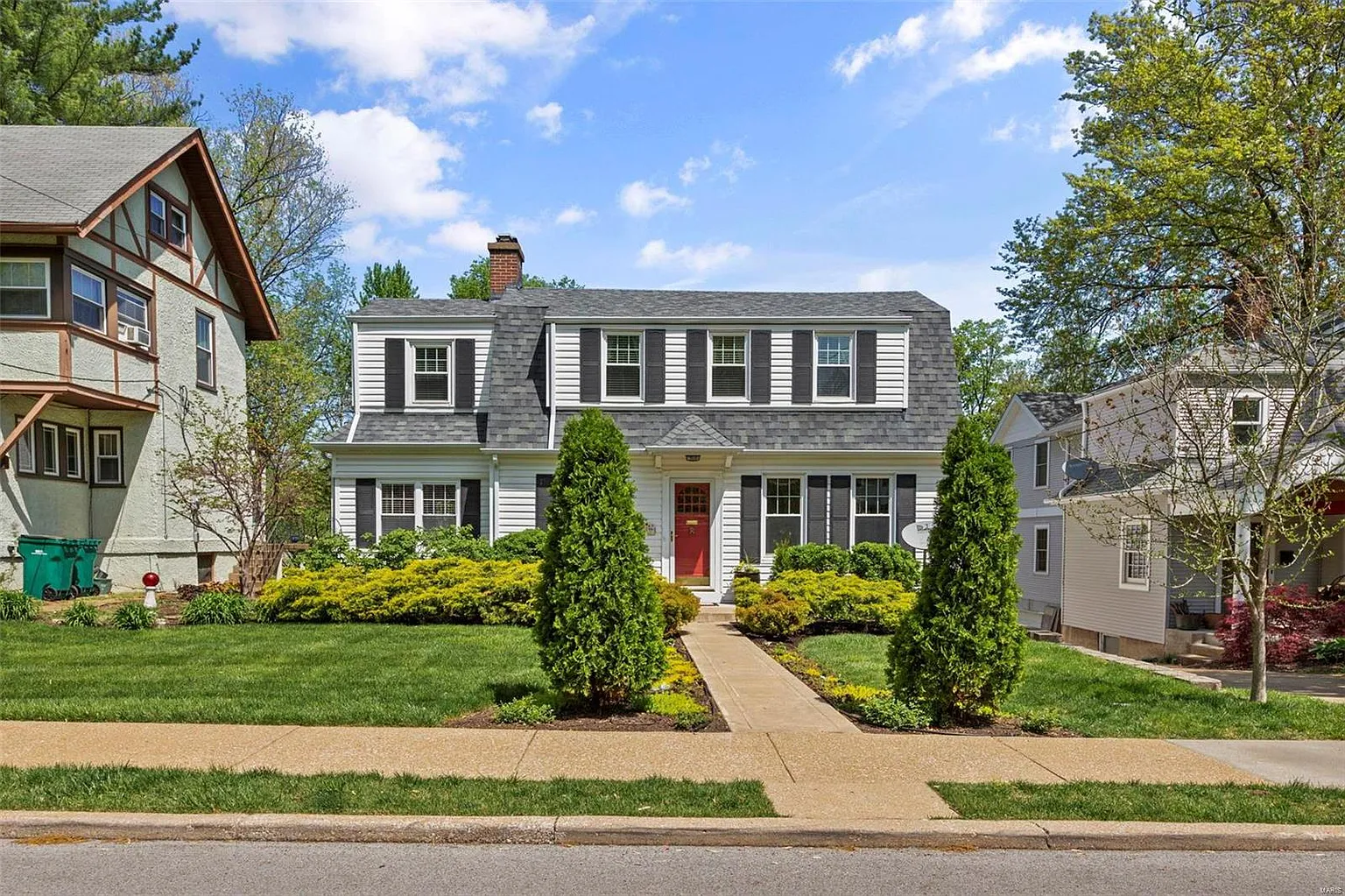 319 E Swon Ave photo 1