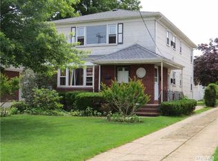 1733 Broadway, Hewlett, NY 11557