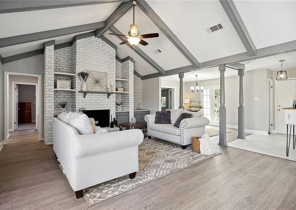 210 Lake Village Blvd, Slidell, LA 70461 Zillow