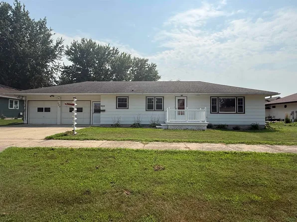 504 Fir St, Hospers, IA 51238