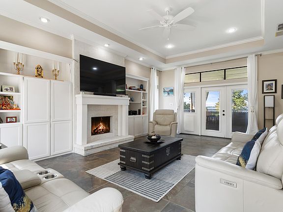 5th image of 18248 Lakeside Dr