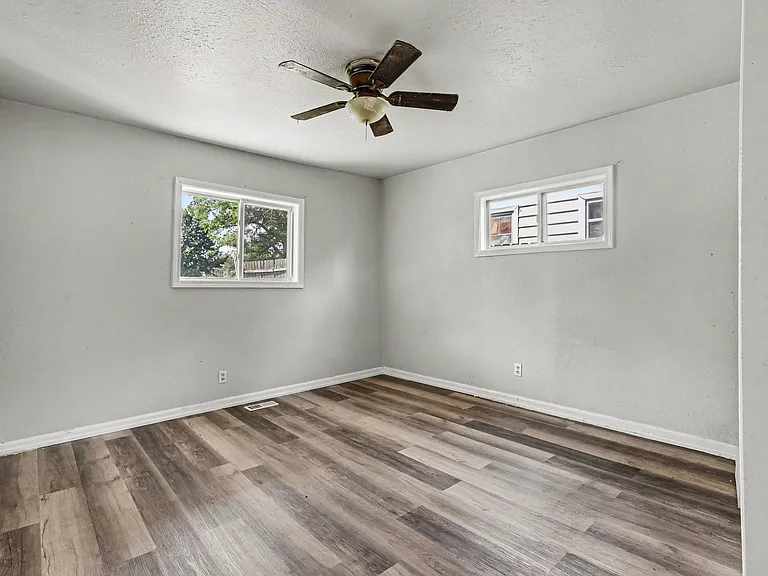 790 Harriet St #1 — Photo 11