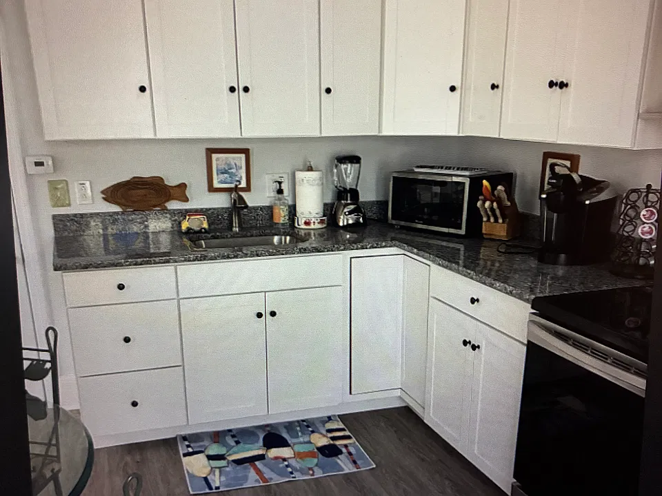 65 Union Ave #B