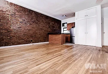 Rented by Urbane Brokerage