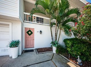 169 Sun Isle Cir #33, Saint Petersburg, FL 33706