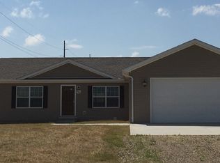 2603 Terrace View Dr, Watford City, ND 58854