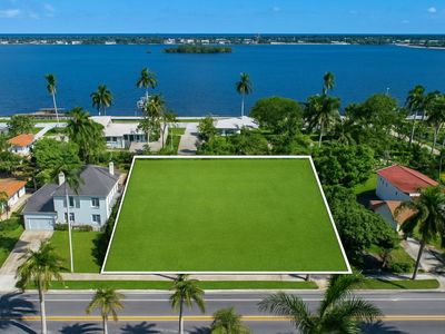 3502 Washington Road, West Palm Beach, FL, 33405