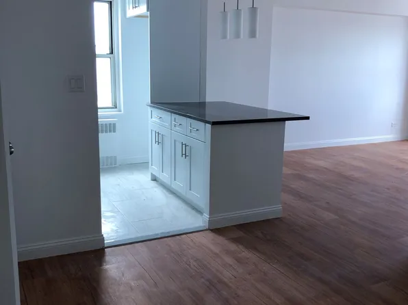 747 10th Avenue image 1 of 9