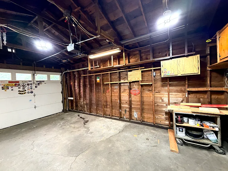 49 Maple Dr #1 — Photo 21