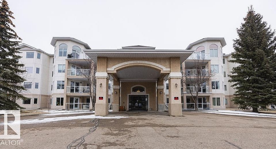 1st image of 69 Crystal Ln #302