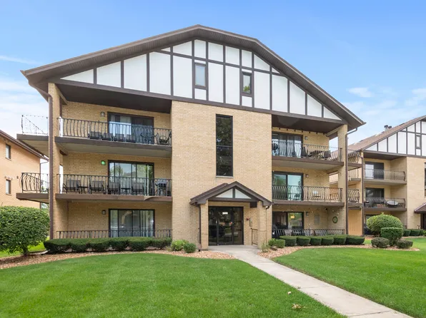 17960 Royal Oak Ct APT 1N, Tinley Park, IL 60477