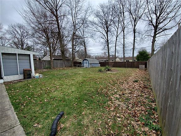 3rd image of 577 Augdon Dr