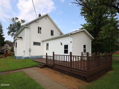 120 2nd St NE, Hillsboro, ND, 58045