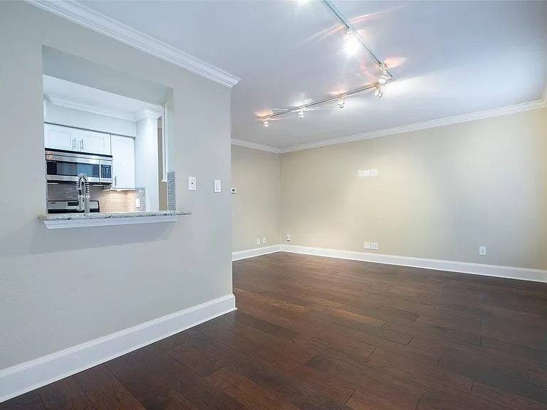 3402 Garrott St #16 — Photo 36