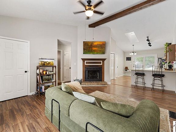 2nd image of 5030-5036 Benton Rd