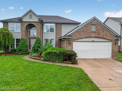 1953 Twin Sun Cir, Commerce Township, MI, 48390