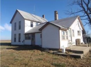 5249 W 800th Rd, Blue Mound, KS 66010