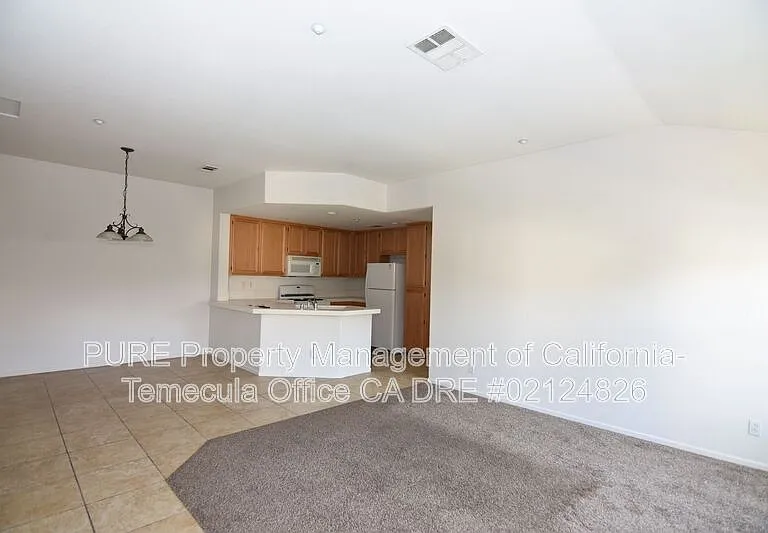 41693 Wild Iris Ave #2 — Photo 4