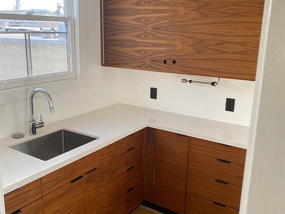5th image of 3465 22nd St APT 3