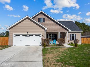 410 Old Stage Rd, Jacksonville, NC 28574