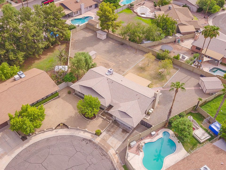 1st image of 5802 W Sunnyslope Ln