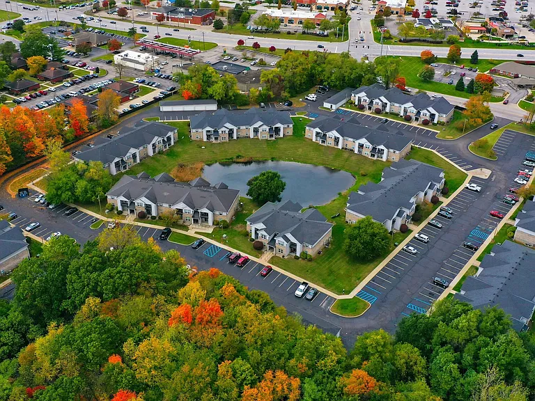 Spring Lake Apartments — Photo 25